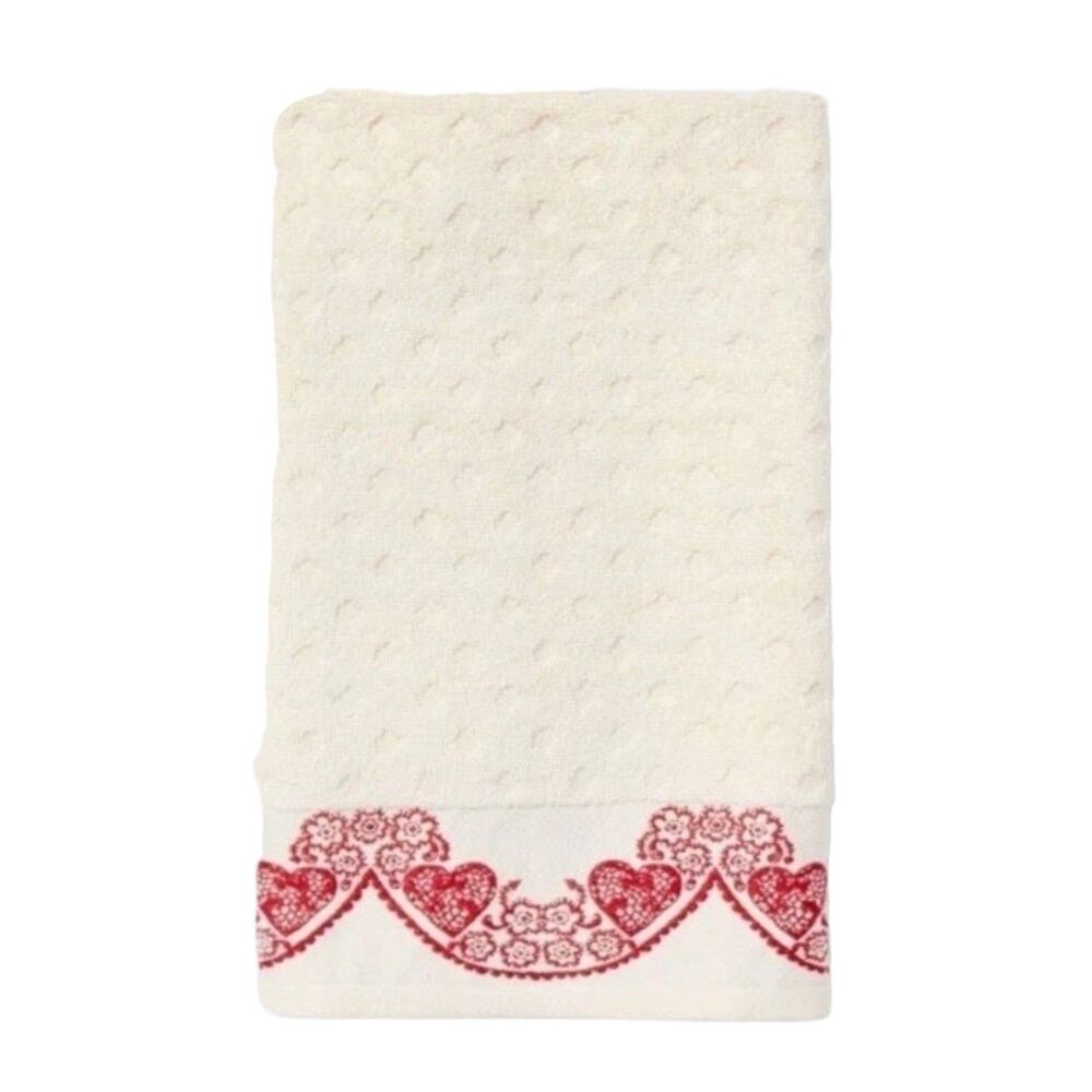 Scallop Edge Embroidered Heart Bathroom Bath Towel Target Threshold 2026 NWT